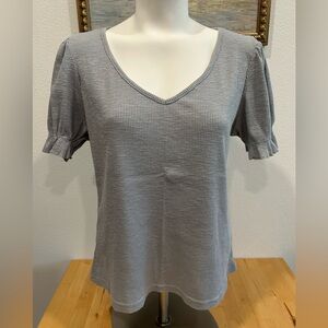 Ribbed Gray V-Neck Women's Top Sz Large